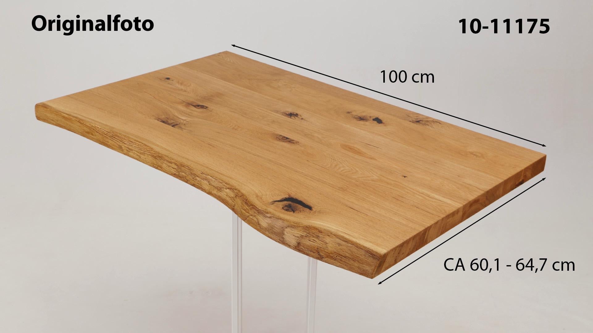 Eichenholz-Tischplatte Nummer 10-11175, Länge 100 cm cm, Breite ca. 60.1 cm–64.7 cm, mit gebürsteter Baumkante, geschliffen, 2 Schichten italienisches Öl, Äste und Risse mit Epoxidharz