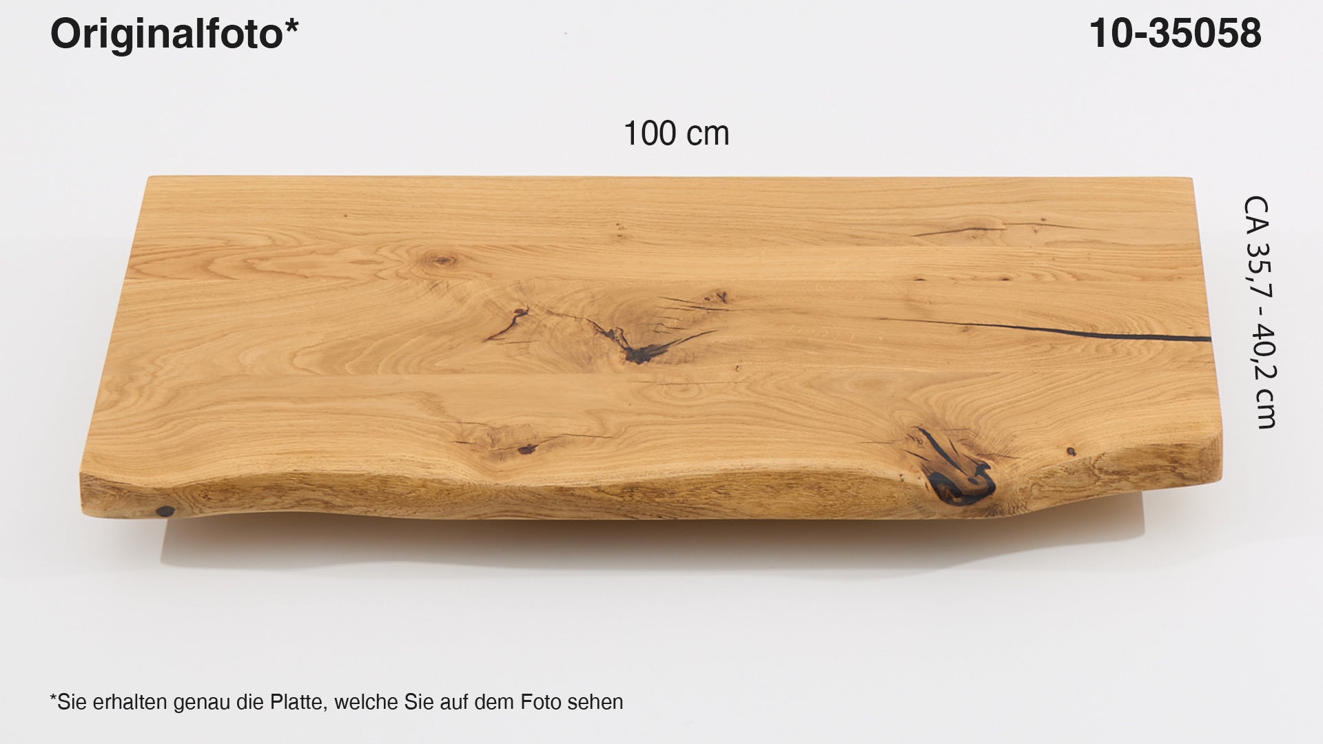 Eichenholz-Tischplatte Nummer 10-35058, Länge 100 cm cm, Breite ca. 35.7 cm–40.2 cm, mit gebürsteter Baumkante, geschliffen, 2 Schichten italienisches Öl, Äste und Risse mit Epoxidharz