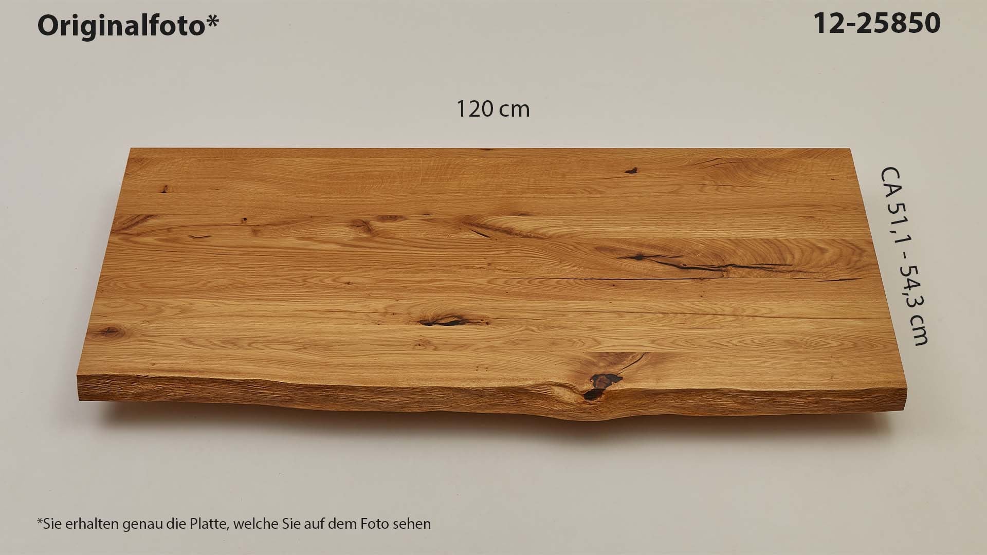 Eichenholz-Tischplatte Nummer 12-25850, Länge 120 cm cm, Breite ca. 51.1 cm–54.3 cm, mit gebürsteter Baumkante, geschliffen, 2 Schichten italienisches Öl, Äste und Risse mit Epoxidharz