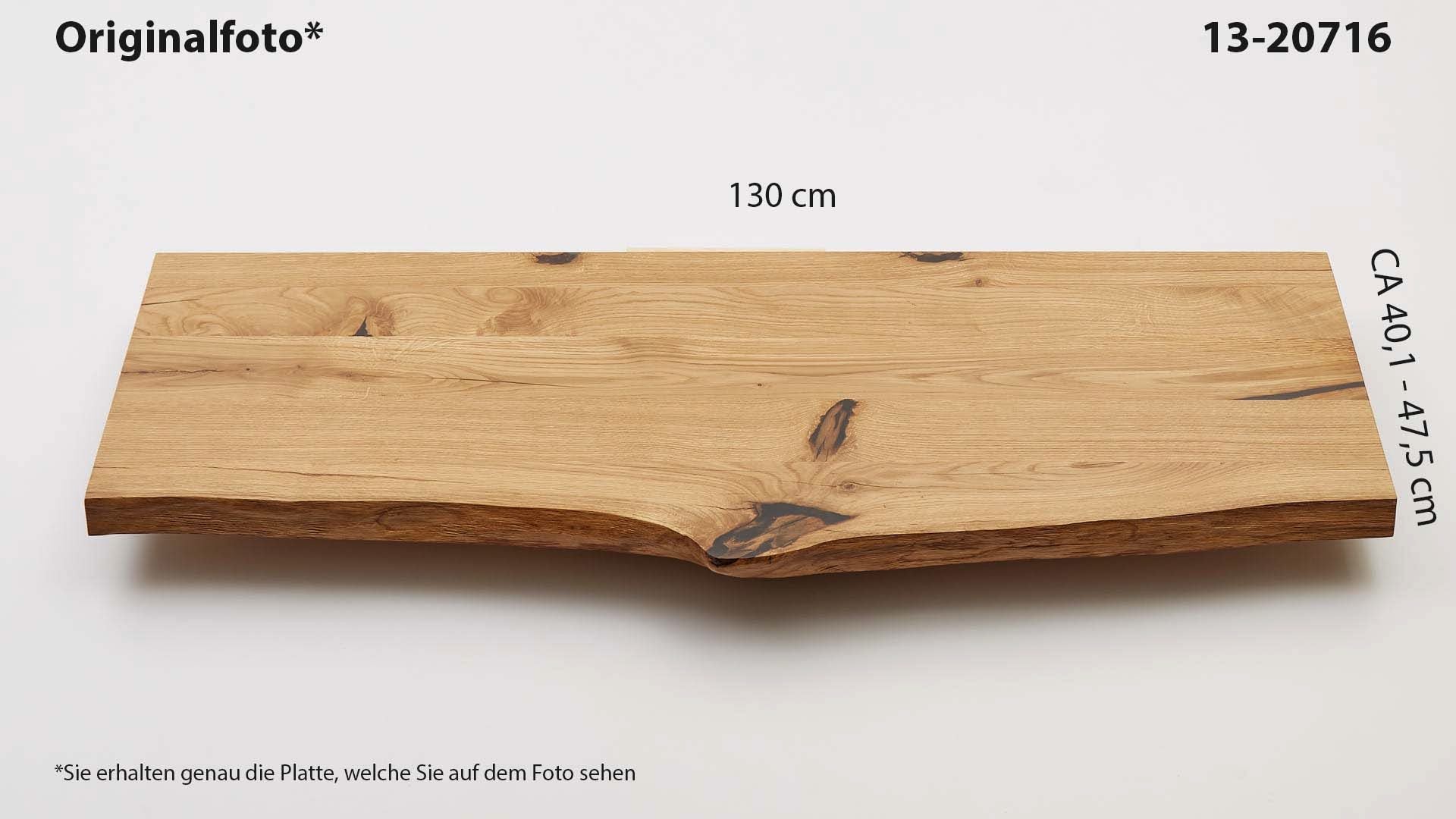 Eichenholz-Tischplatte Nummer 13-20716, Länge 130 cm cm, Breite ca. 40.1 cm–47.5 cm, mit gebürsteter Baumkante, geschliffen, 2 Schichten italienisches Öl, Äste und Risse mit Epoxidharz
