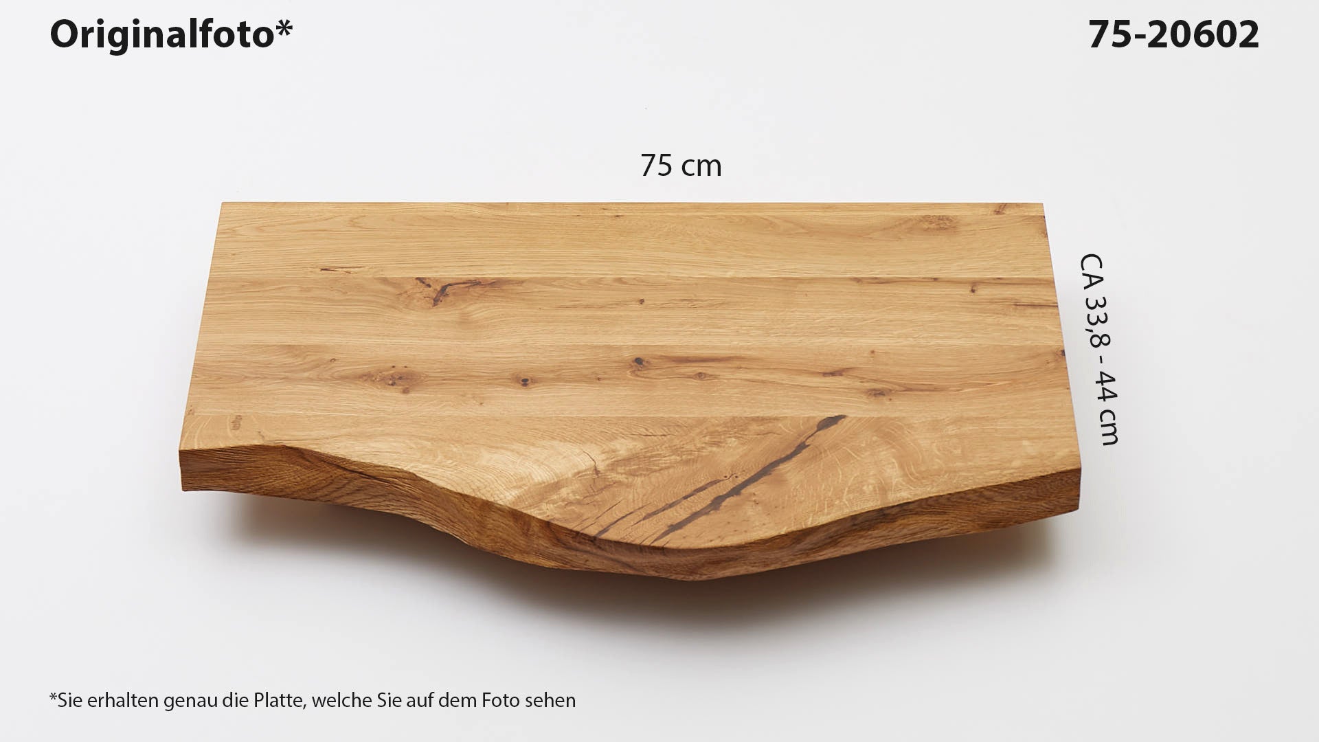 Eichenholz-Tischplatte Nummer 75-20602, Länge 75 cm cm, Breite ca. 33.8 cm–44 cm, mit gebürsteter Baumkante, geschliffen, 2 Schichten italienisches Öl, Äste und Risse mit Epoxidharz
