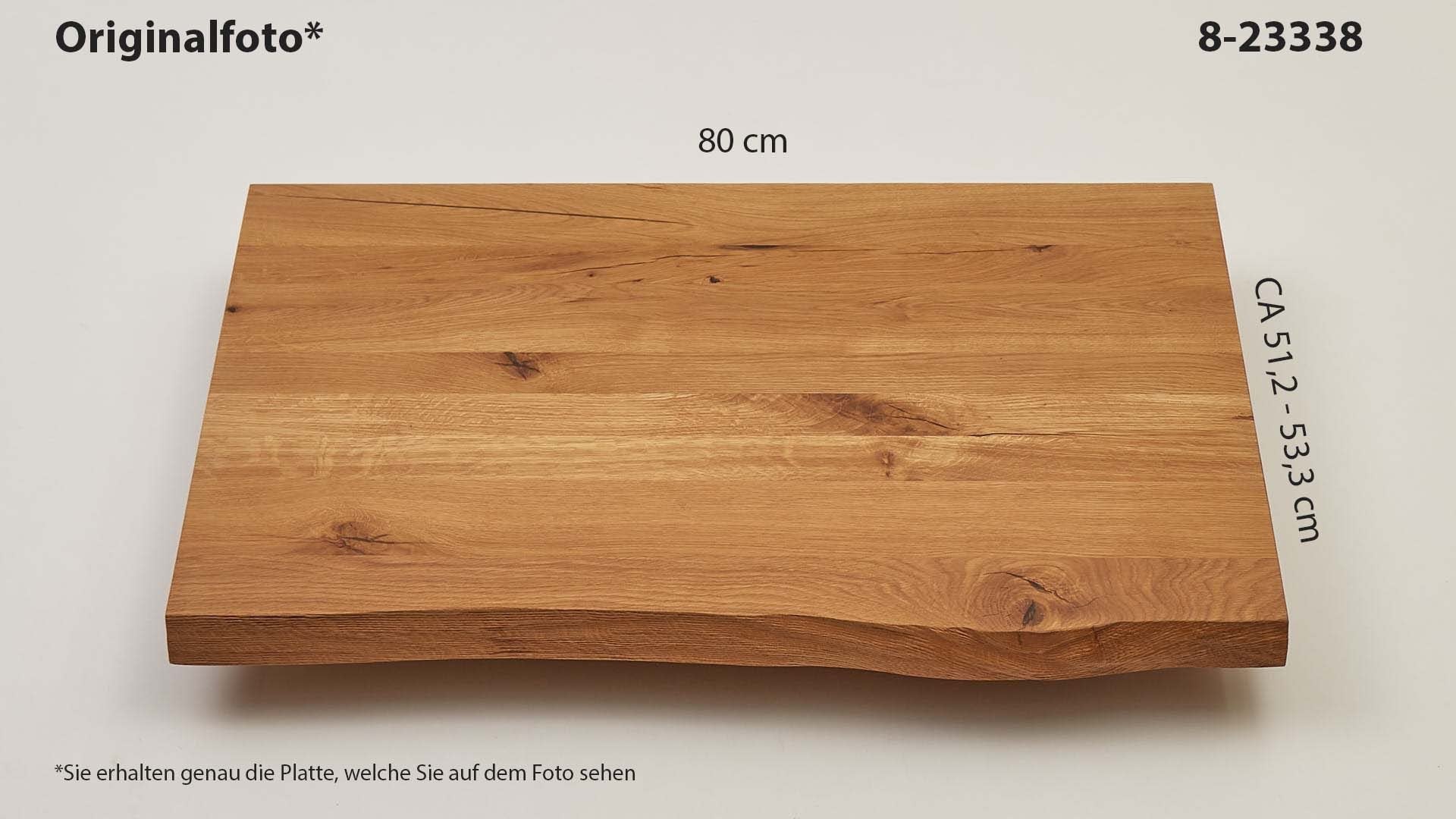 Eichenholz-Tischplatte Nummer 8-23338, Länge 80 cm cm, Breite ca. 51.2 cm–53.3 cm, mit gebürsteter Baumkante, geschliffen, 2 Schichten italienisches Öl, Äste und Risse mit Epoxidharz