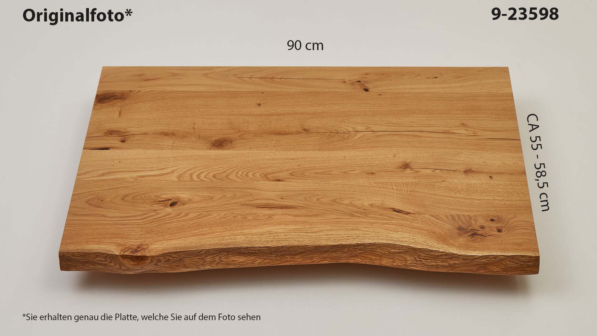 Eichenholz-Tischplatte Nummer 9-23858, Länge 90 cm cm, Breite ca. 55 cm–58.5 cm, mit gebürsteter Baumkante, geschliffen, 2 Schichten italienisches Öl, Äste und Risse mit Epoxidharz