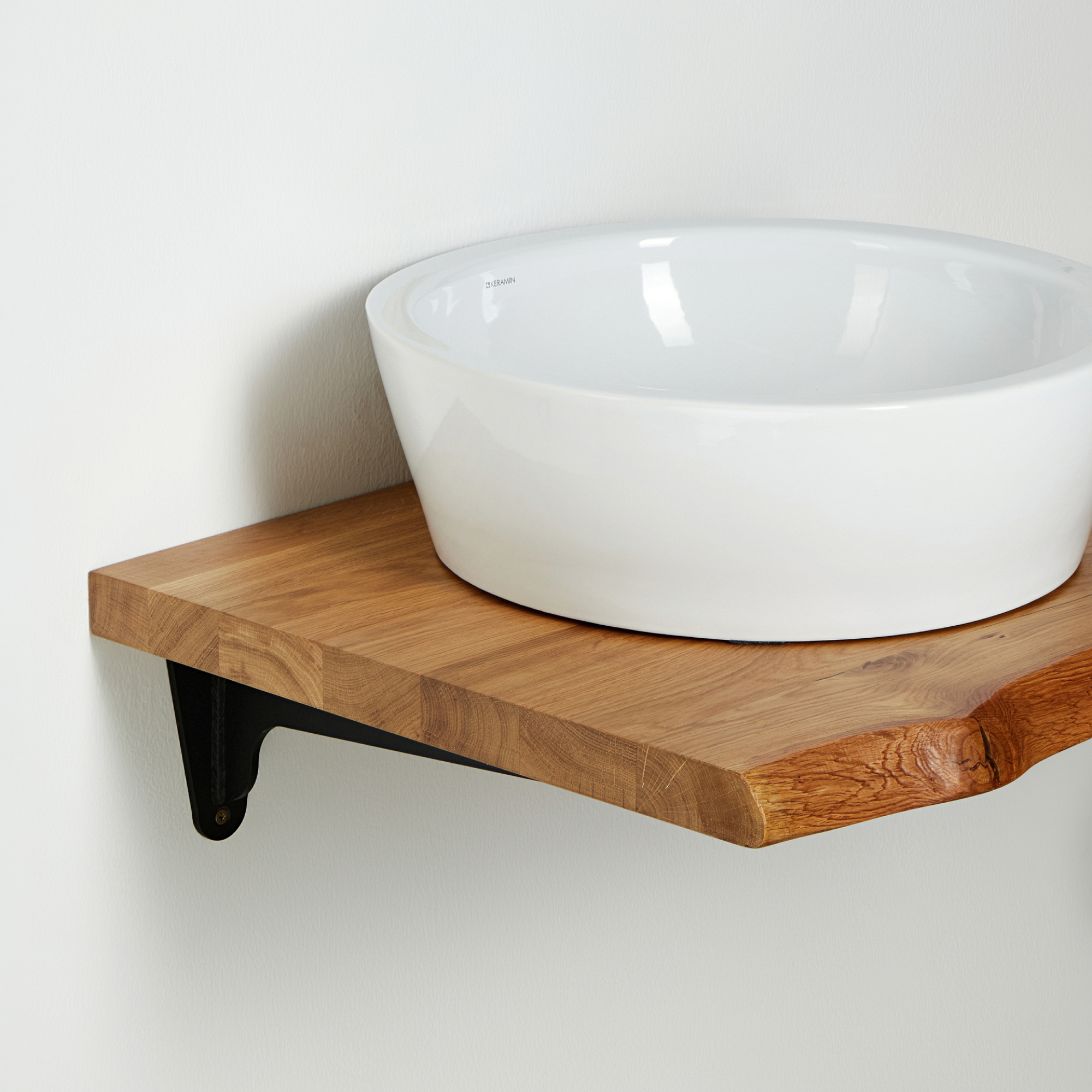 Waschtischhalterungen im L-Design