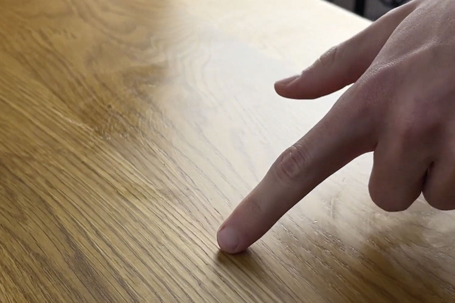 Ursachen für Flecken auf geöltem Holz