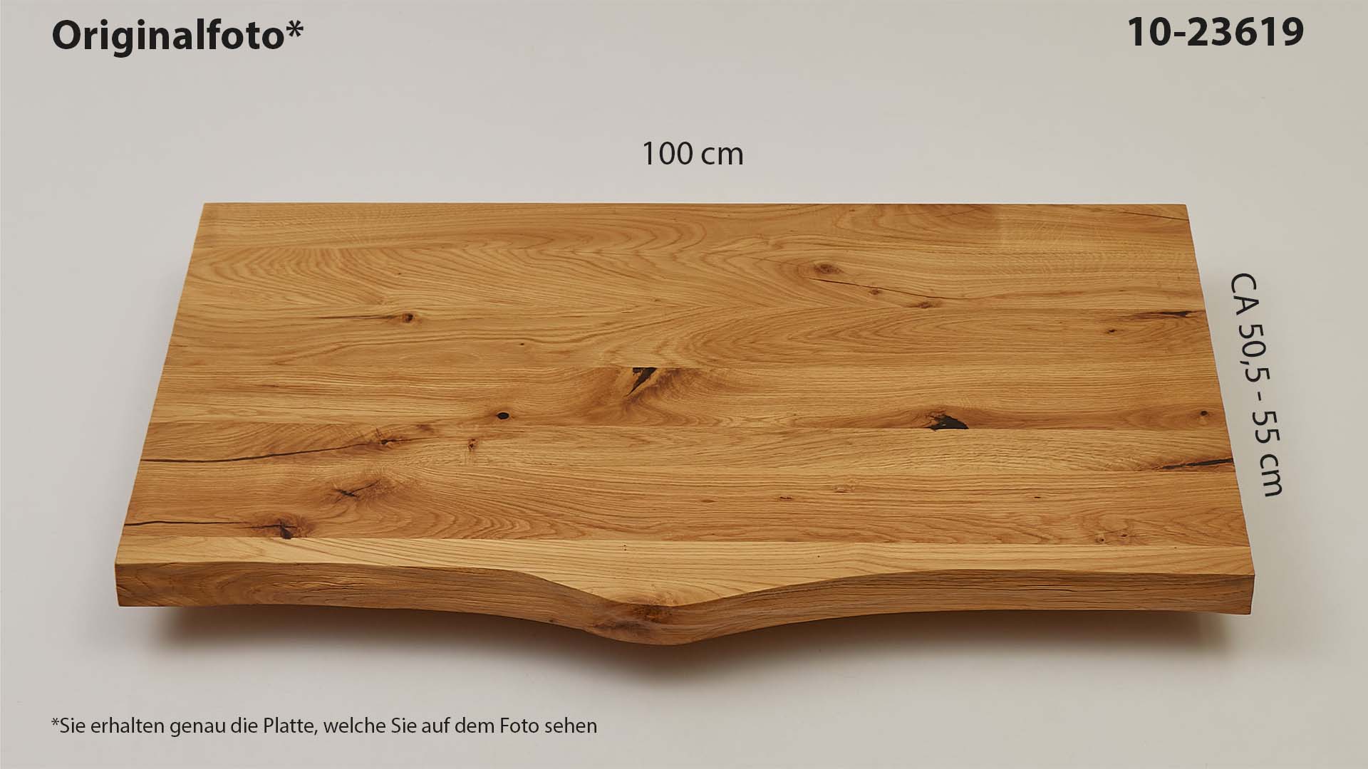 Eichenholz-Tischplatte Nummer 10-23619, Länge 100 cm cm, Breite ca. 50.5 cm–55 cm, mit gebürsteter Baumkante, geschliffen, 2 Schichten italienisches Öl, Äste und Risse mit Epoxidharz