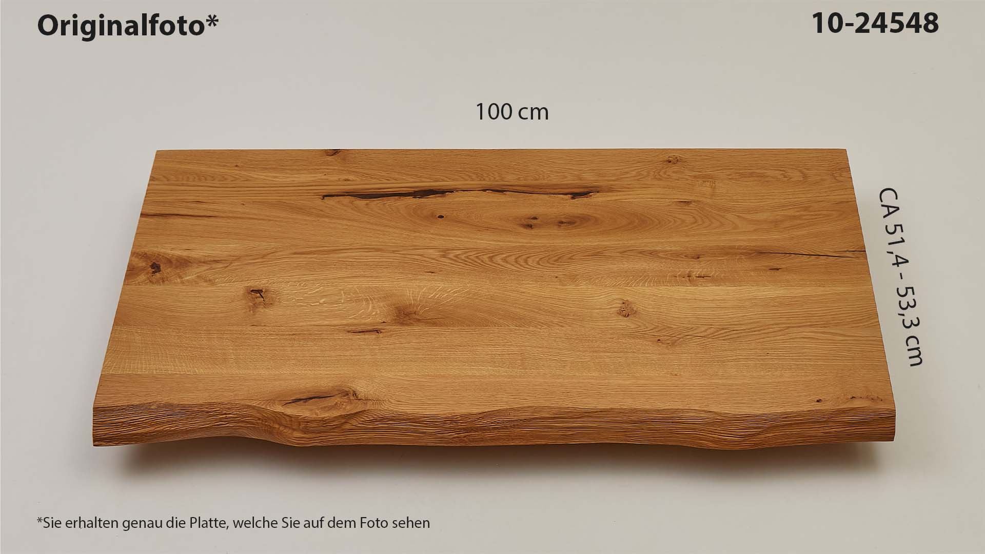 Eichenholz-Tischplatte Nummer 10-24548, Länge 100 cm cm, Breite ca. 51.4 cm–53.3 cm, mit gebürsteter Baumkante, geschliffen, 2 Schichten italienisches Öl, Äste und Risse mit Epoxidharz