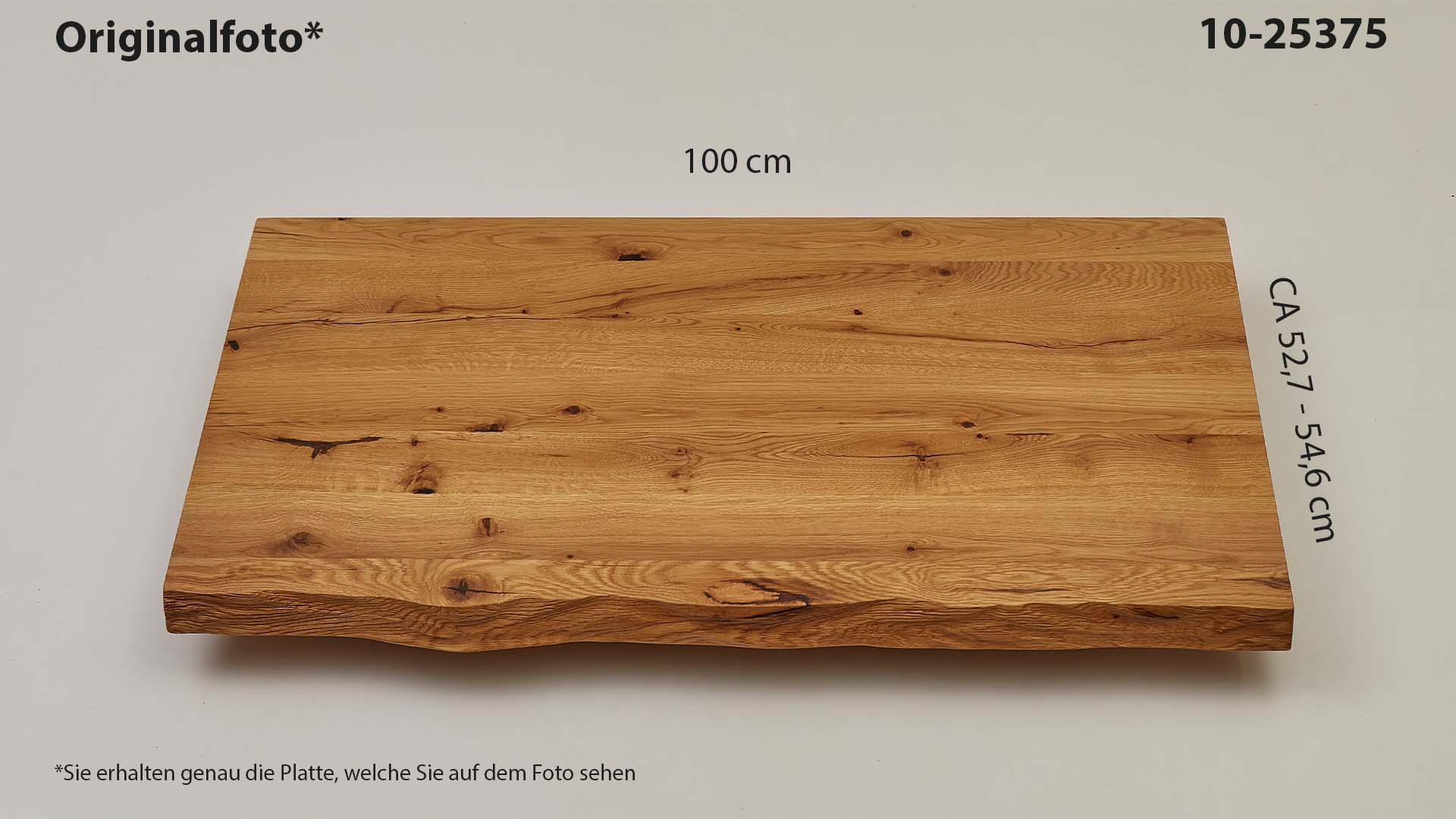 Eichenholz-Tischplatte Nummer 10-25375, Länge 100 cm cm, Breite ca. 52.7 cm–54.6 cm, mit gebürsteter Baumkante, geschliffen, 2 Schichten italienisches Öl, Äste und Risse mit Epoxidharz