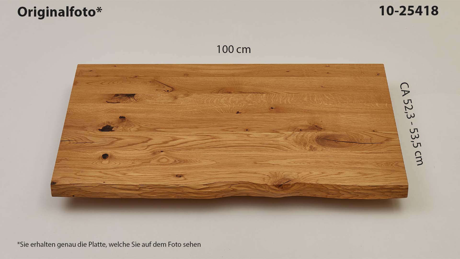 Eichenholz-Tischplatte Nummer 10-25418, Länge 100 cm cm, Breite ca. 52.3 cm–53.5 cm, mit gebürsteter Baumkante, geschliffen, 2 Schichten italienisches Öl, Äste und Risse mit Epoxidharz