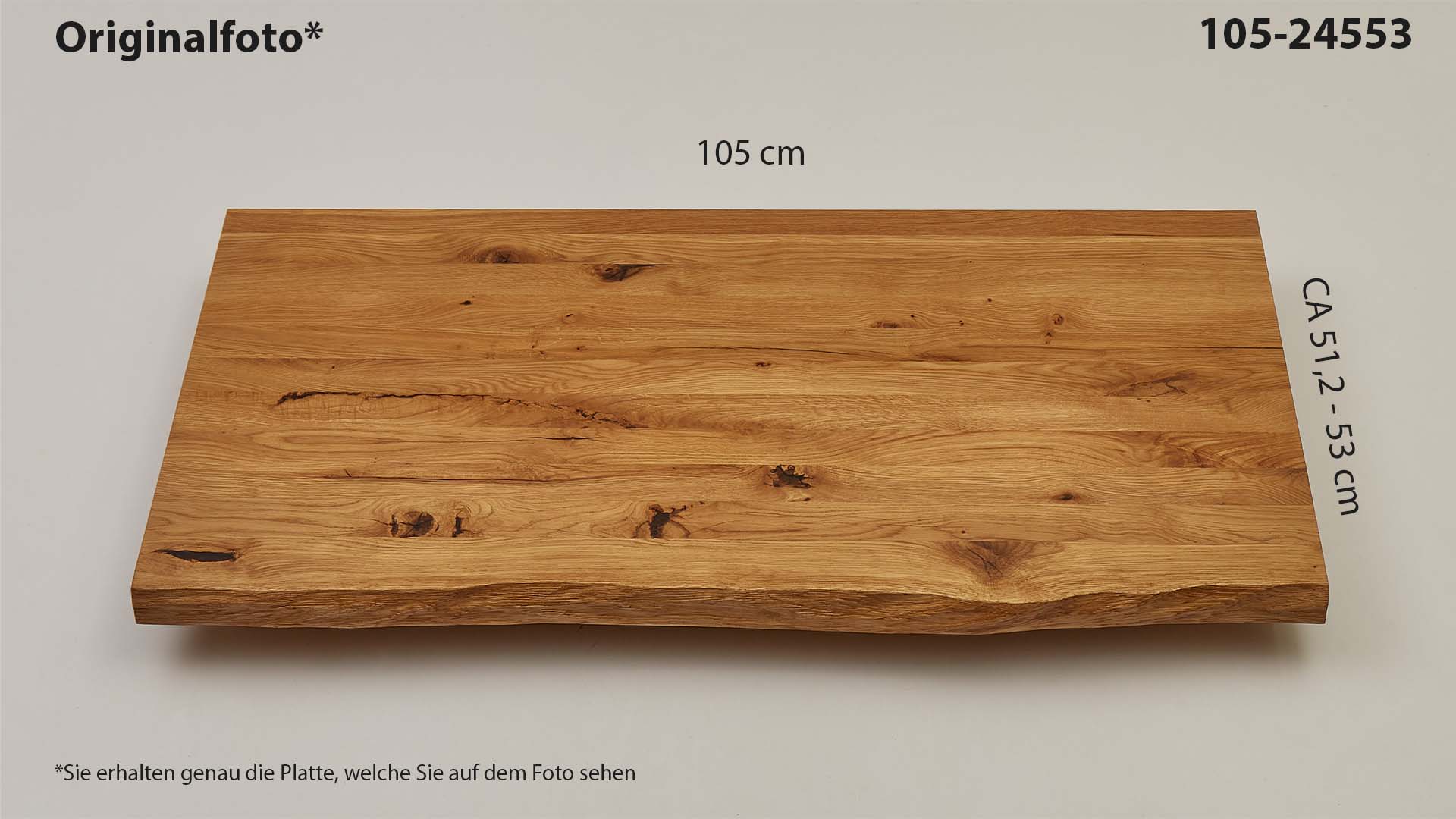 Eichenholz-Tischplatte Nummer 105-24553, Länge 105 cm cm, Breite ca. 51.2 cm–53 cm, mit gebürsteter Baumkante, geschliffen, 2 Schichten italienisches Öl, Äste und Risse mit Epoxidharz