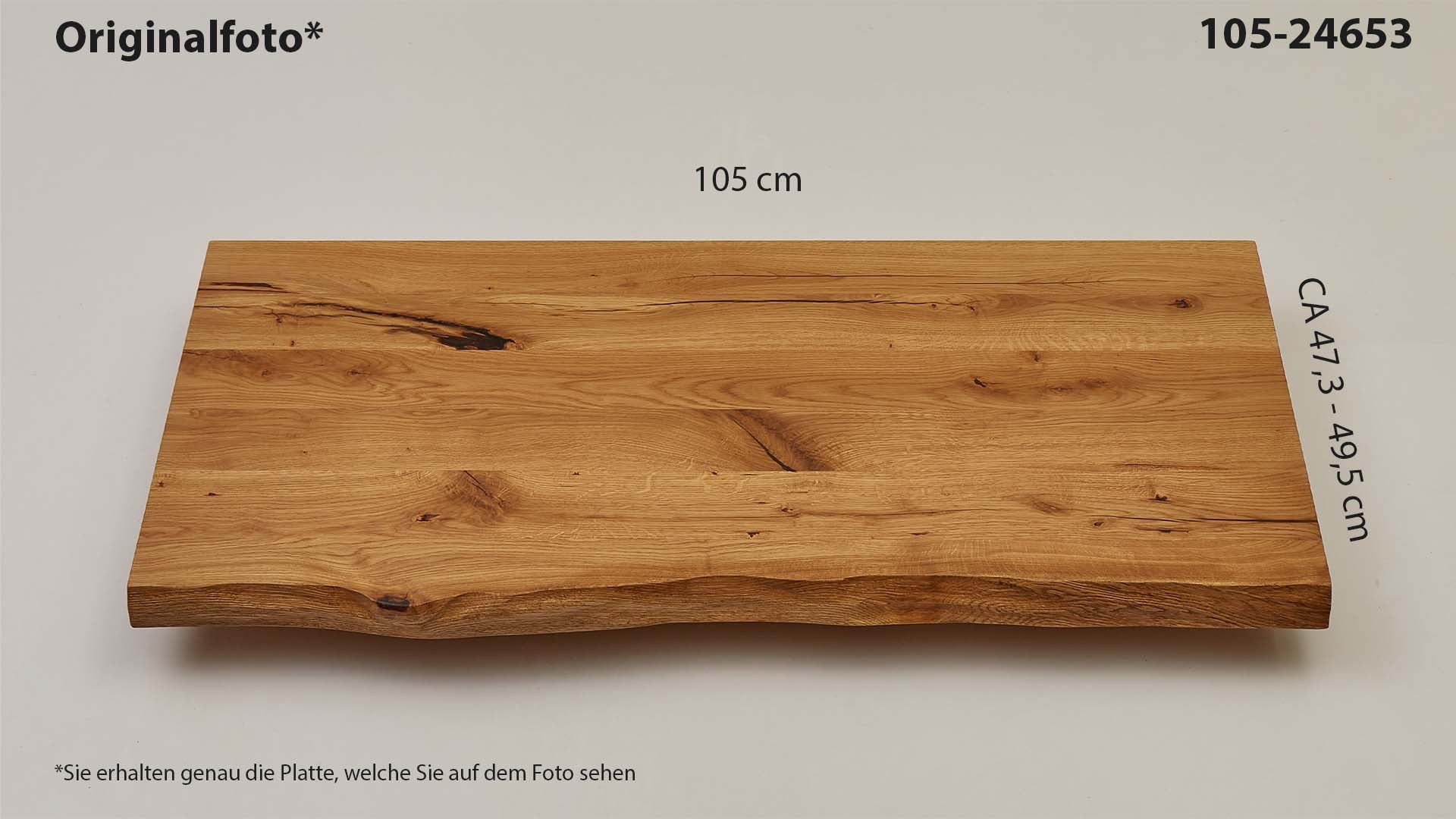 Eichenholz-Tischplatte Nummer 105-24653, Länge 105 cm cm, Breite ca. 47.3 cm–49.5 cm, mit gebürsteter Baumkante, geschliffen, 2 Schichten italienisches Öl, Äste und Risse mit Epoxidharz