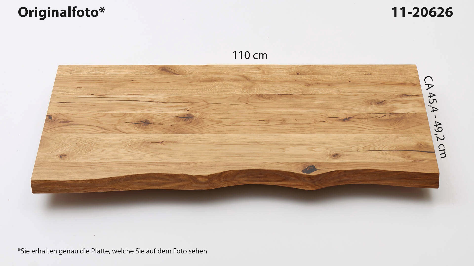 Eichenholz-Tischplatte Nummer 11-20626, Länge 110 cm cm, Breite ca. 45.4 cm–49.2 cm, mit gebürsteter Baumkante, geschliffen, 2 Schichten italienisches Öl, Äste und Risse mit Epoxidharz