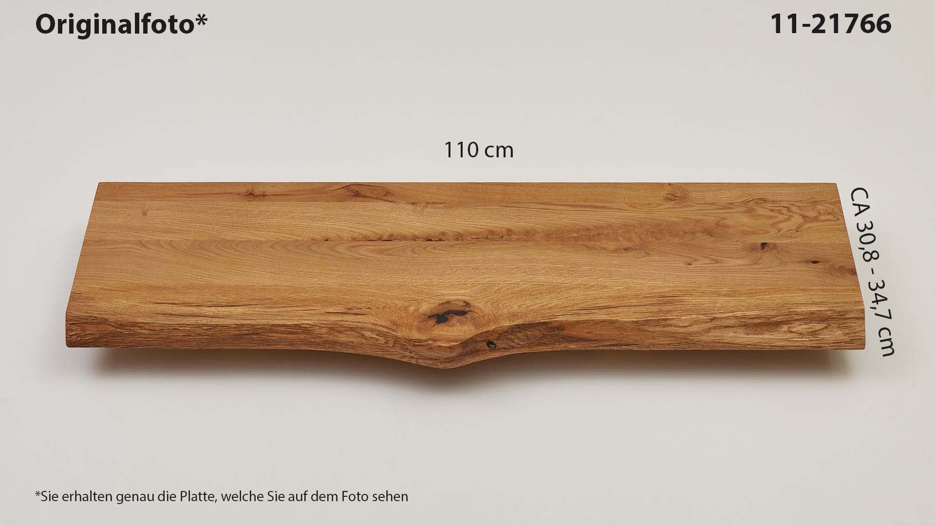 Eichenholz-Tischplatte Nummer 11-21766, Länge 110 cm cm, Breite ca. 30.8 cm–34.7 cm, mit gebürsteter Baumkante, geschliffen, 2 Schichten italienisches Öl, Äste und Risse mit Epoxidharz