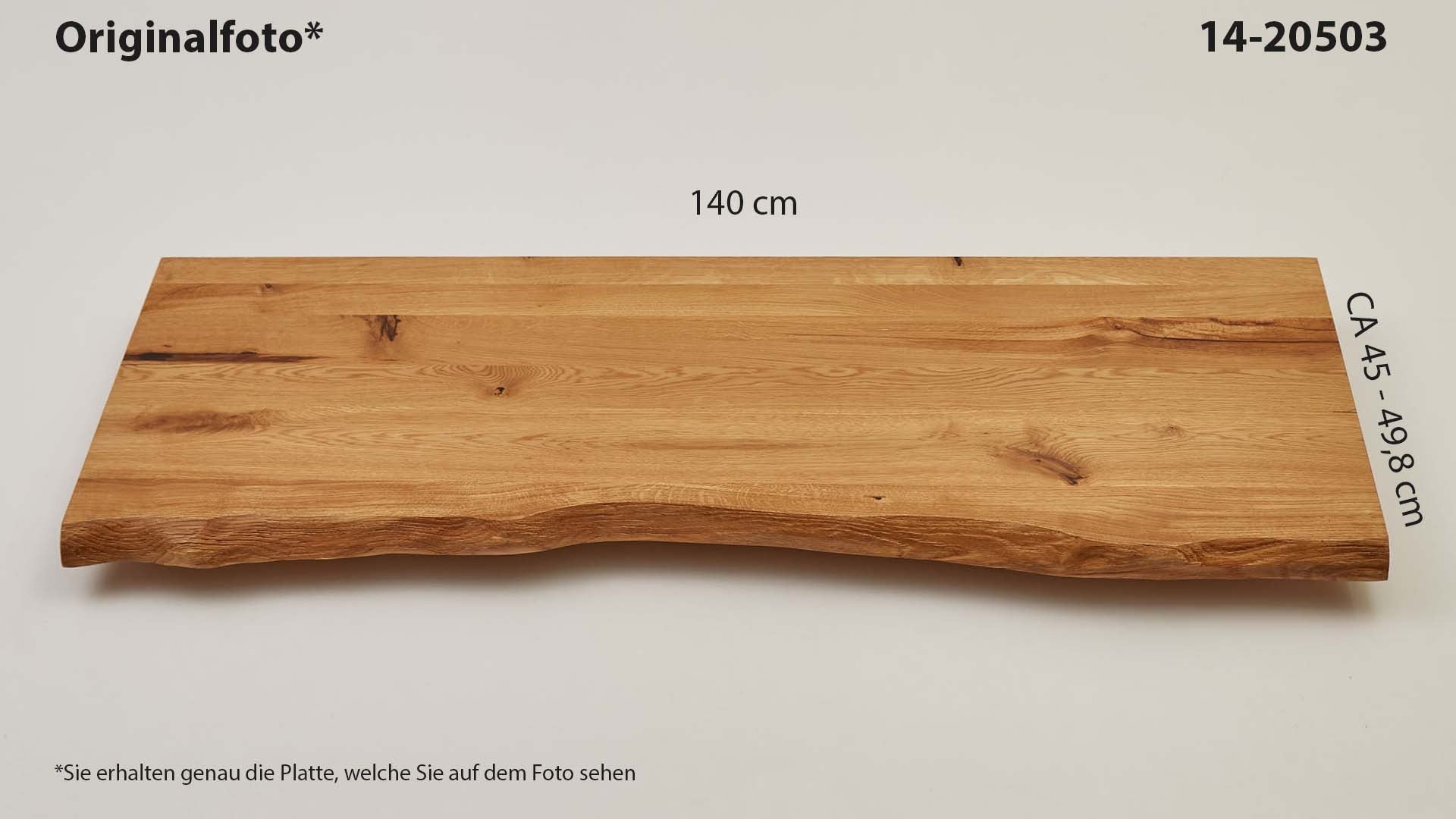 Eichenholz-Tischplatte Nummer 14-20503, Länge 140 cm cm, Breite ca. 45 cm–49.8 cm, mit gebürsteter Baumkante, geschliffen, 2 Schichten italienisches Öl, Äste und Risse mit Epoxidharz