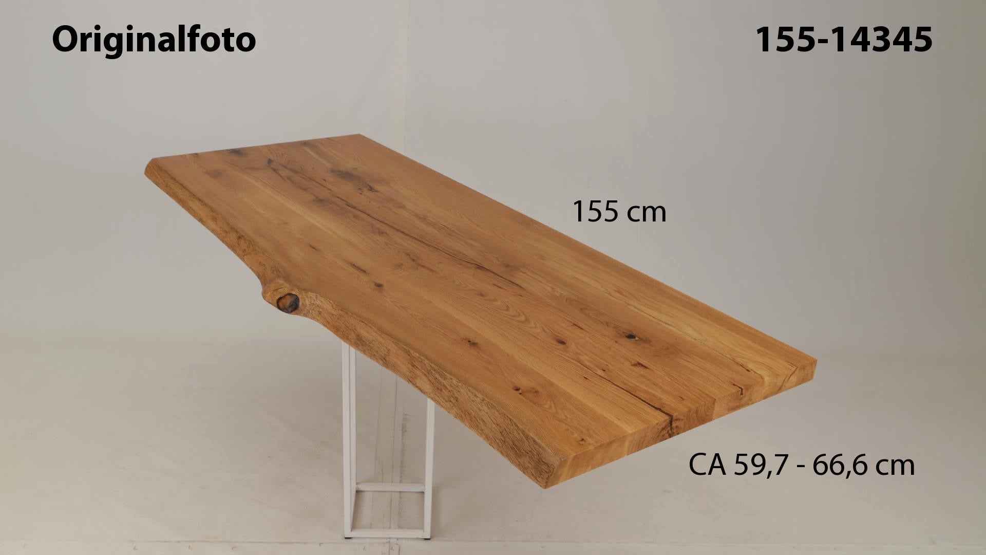 Eichenholz-Tischplatte Nummer 155-14345, Länge 155 cm cm, Breite ca. 59.7 cm–66.6 cm, mit gebürsteter Baumkante, geschliffen, 2 Schichten italienisches Öl, Äste und Risse mit Epoxidharz