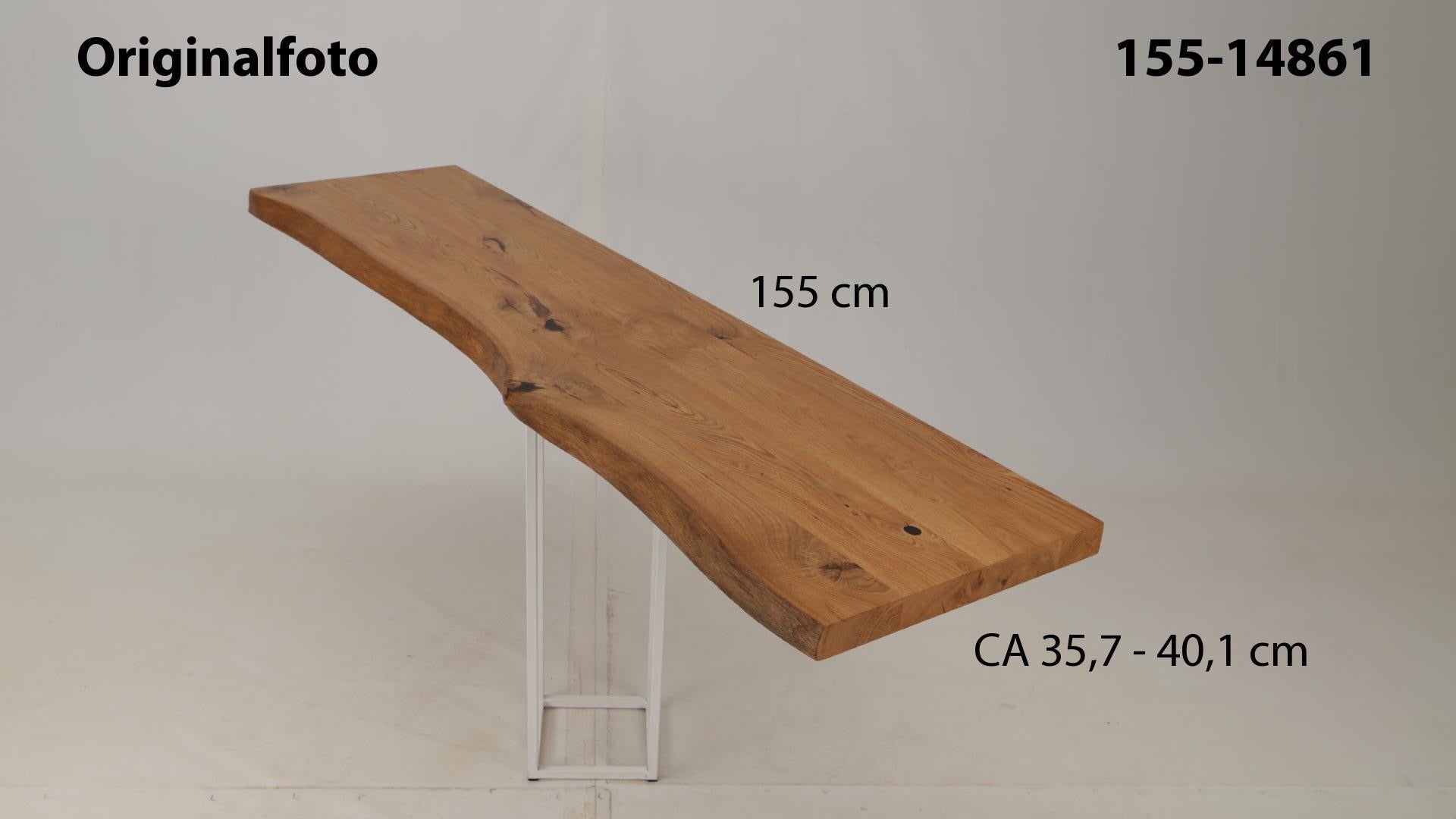 Eichenholz-Tischplatte Nummer 155-14861, Länge 155 cm cm, Breite ca. 35.7 cm–40.1 cm, mit gebürsteter Baumkante, geschliffen, 2 Schichten italienisches Öl, Äste und Risse mit Epoxidharz