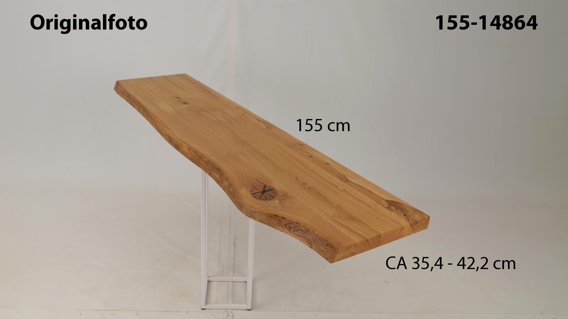 Eichenholz-Tischplatte Nummer 155-14864, Länge 155 cm cm, Breite ca. 35.4 cm–42.2 cm, mit gebürsteter Baumkante, geschliffen, 2 Schichten italienisches Öl, Äste und Risse mit Epoxidharz