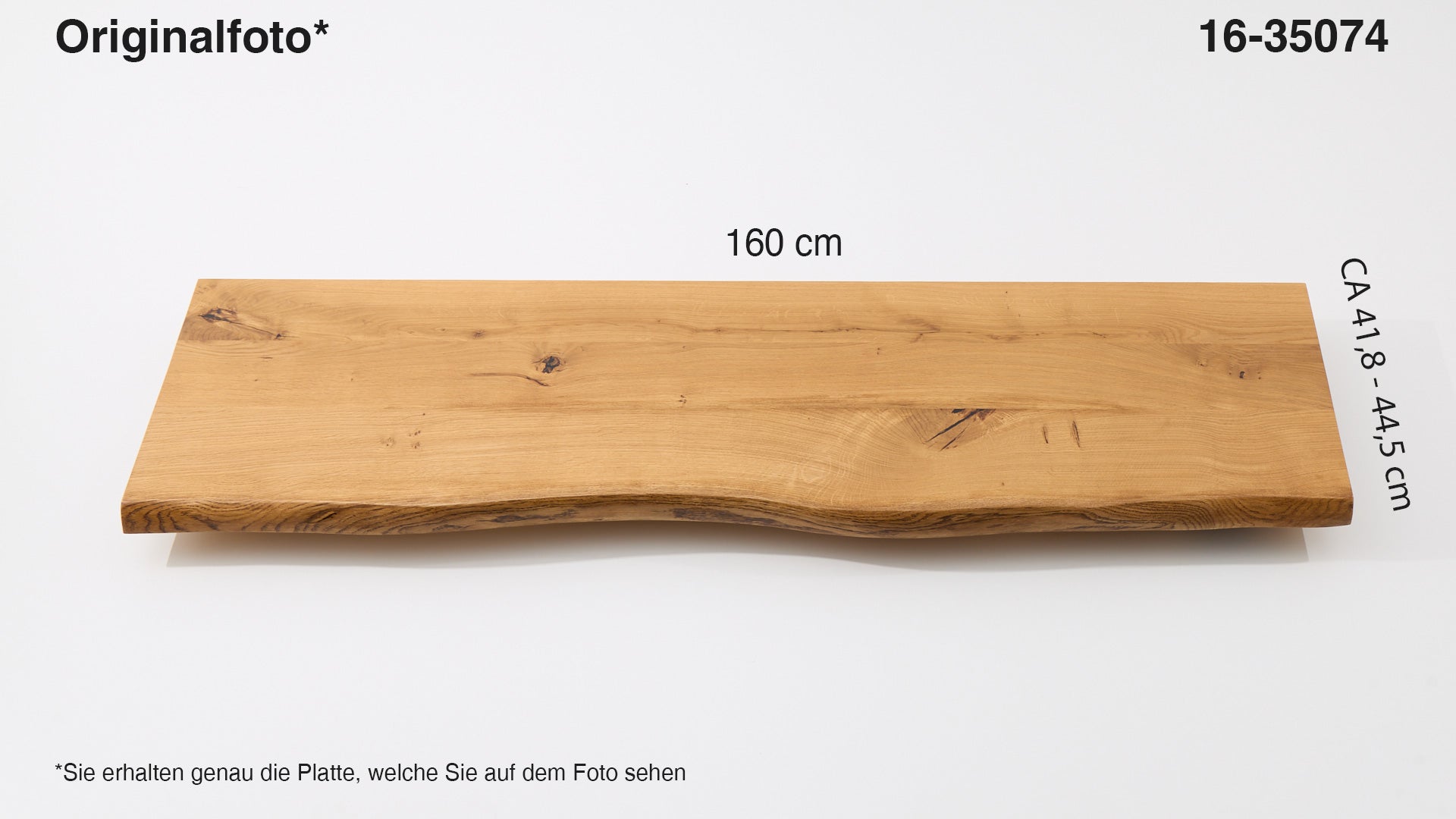 Eichenholz-Tischplatte Nummer 16-35074, Länge 160 cm cm, Breite ca. 41.8 cm–44.5 cm, mit gebürsteter Baumkante, geschliffen, 2 Schichten italienisches Öl, Äste und Risse mit Epoxidharz