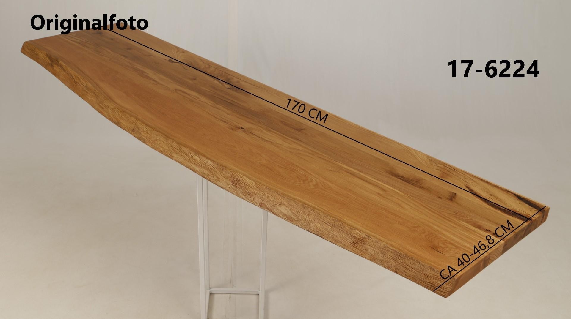 Eichenholz-Tischplatte Nummer 17-6224, Länge 170 cm cm, Breite ca. 40 cm–46.8 cm, mit gebürsteter Baumkante, geschliffen, 2 Schichten italienisches Öl, Äste und Risse mit Epoxidharz