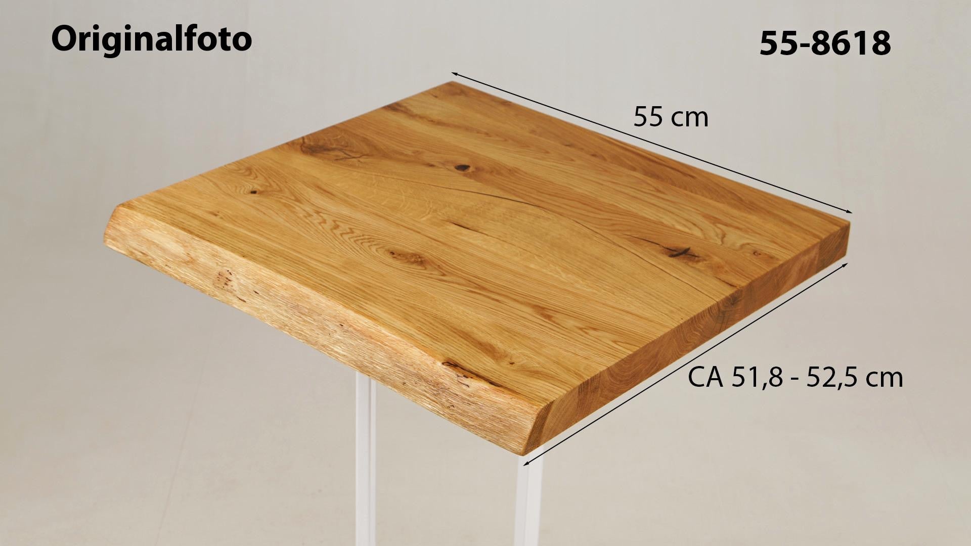 Eichenholz-Tischplatte Nummer 55-8618, Länge 55 cm cm, Breite ca. 51.8 cm–52.5 cm, mit gebürsteter Baumkante, geschliffen, 2 Schichten italienisches Öl, Äste und Risse mit Epoxidharz