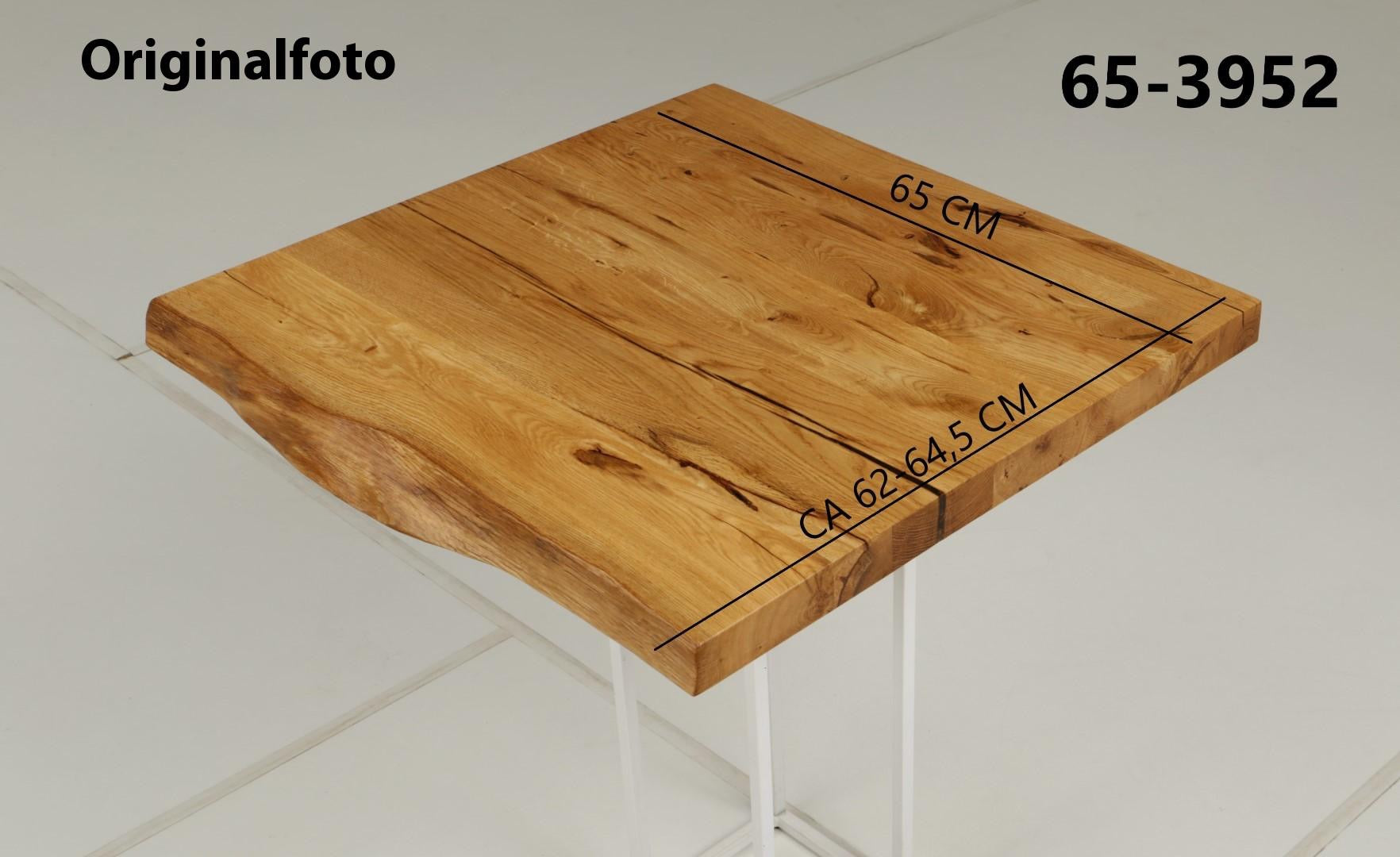 Eichenholz-Tischplatte Nummer 65-3952, Länge 65 cm cm, Breite ca. 62 cm–64.5 cm, mit gebürsteter Baumkante, geschliffen, 2 Schichten italienisches Öl, Äste und Risse mit Epoxidharz