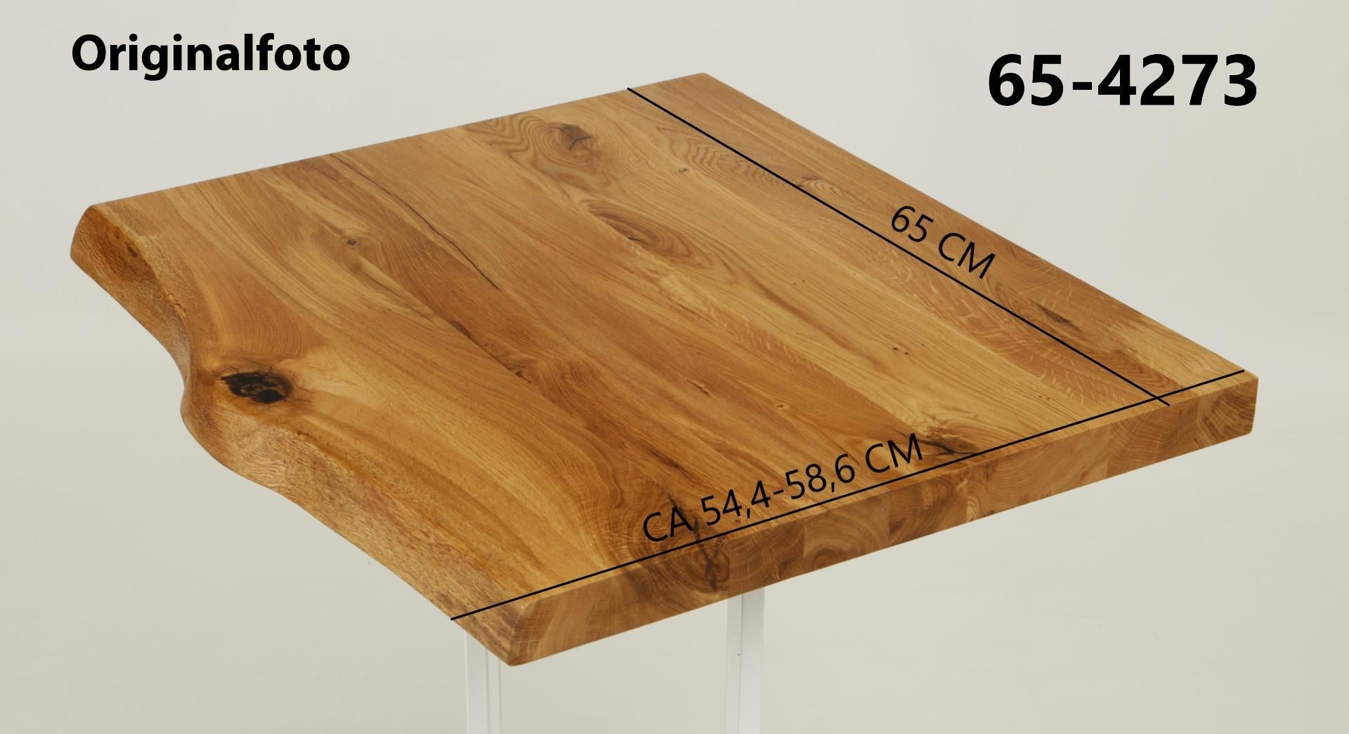 Eichenholz-Tischplatte Nummer 65-4273, Länge 65 cm cm, Breite ca. 54.4 cm–58.6 cm, mit gebürsteter Baumkante, geschliffen, 2 Schichten italienisches Öl, Äste und Risse mit Epoxidharz