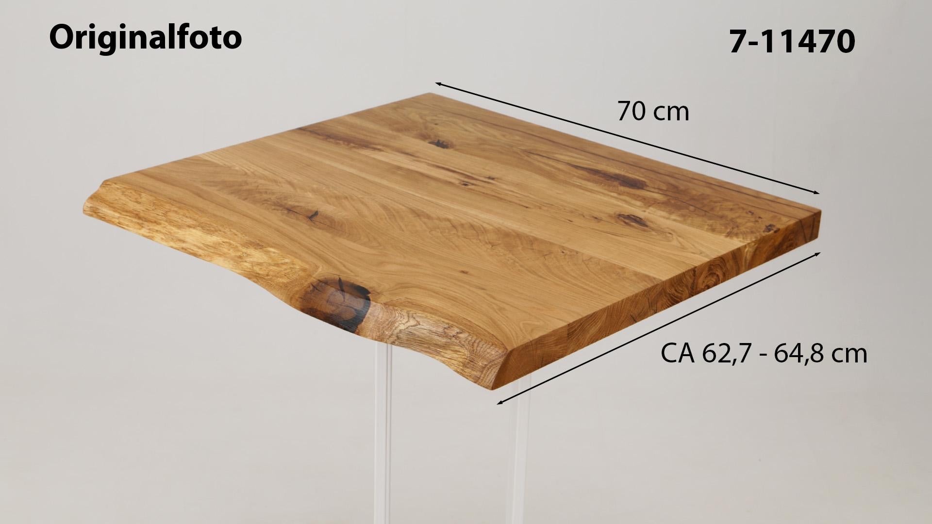 Eichenholz-Tischplatte Nummer 7-11470, Länge 70 cm cm, Breite ca. 62.7 cm–64.8 cm, mit gebürsteter Baumkante, geschliffen, 2 Schichten italienisches Öl, Äste und Risse mit Epoxidharz