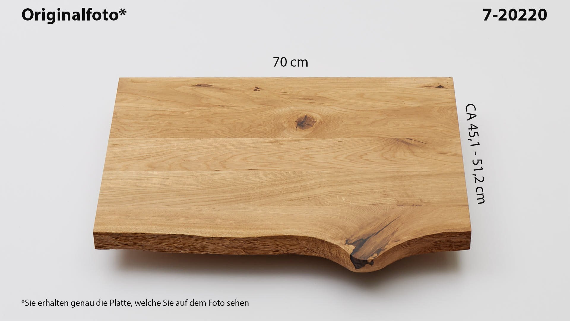 Eichenholz-Tischplatte Nummer 7-20220, Länge 70 cm cm, Breite ca. 45.1 cm–51.2 cm, mit gebürsteter Baumkante, geschliffen, 2 Schichten italienisches Öl, Äste und Risse mit Epoxidharz