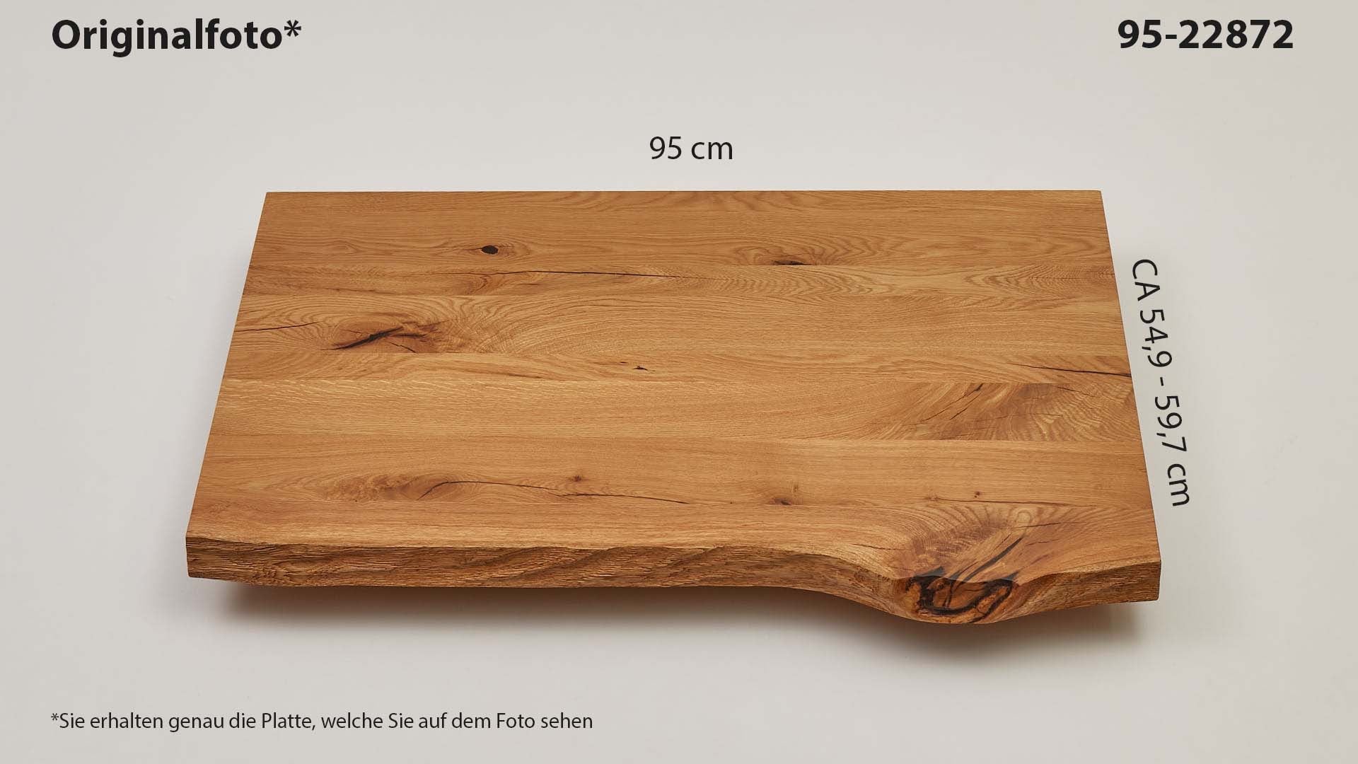 Eichenholz-Tischplatte Nummer 95-22872, Länge 95 cm cm, Breite ca. 54.9 cm–59.7 cm, mit gebürsteter Baumkante, geschliffen, 2 Schichten italienisches Öl, Äste und Risse mit Epoxidharz