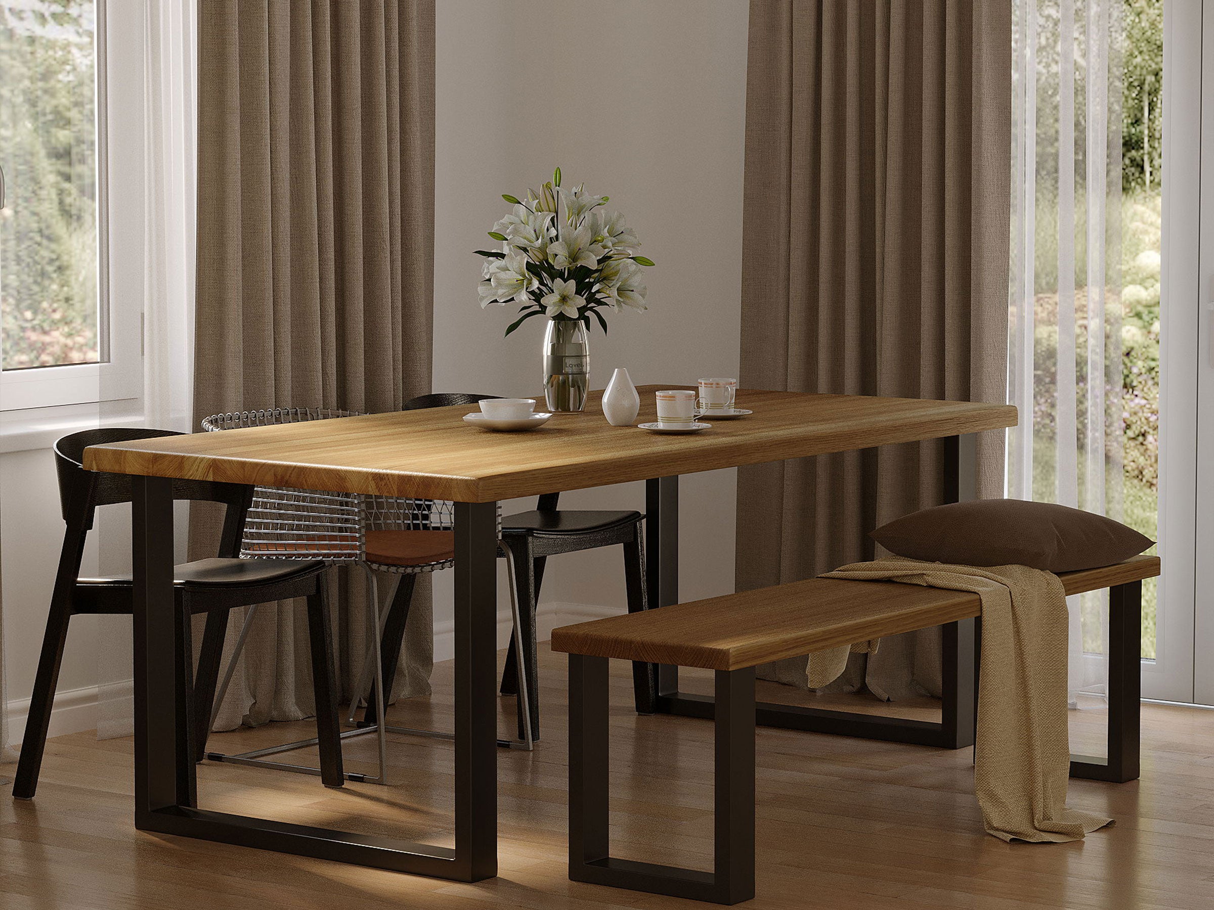 Esstisch Holz Massiv mit geraden Kanten und U-Gestell