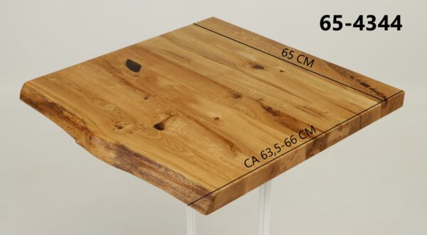 Eine Waschtischplatte mit Abmessungen aus Holz (auch als Platte für Aufsatzwaschbecken geeignet) mit den Maßen Länge 65 cm und Breite 63